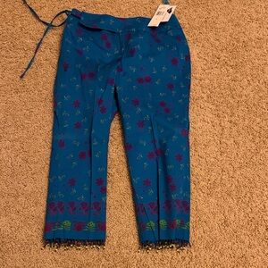 Ralph Lauren Floral Blue Crop Pants with Beaded Hem. Size 4